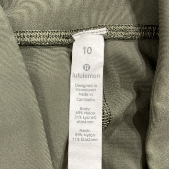 Lululemon Train Times 7/8 Pant 25”Dark Olive Size 10 - Picture 16 of 16